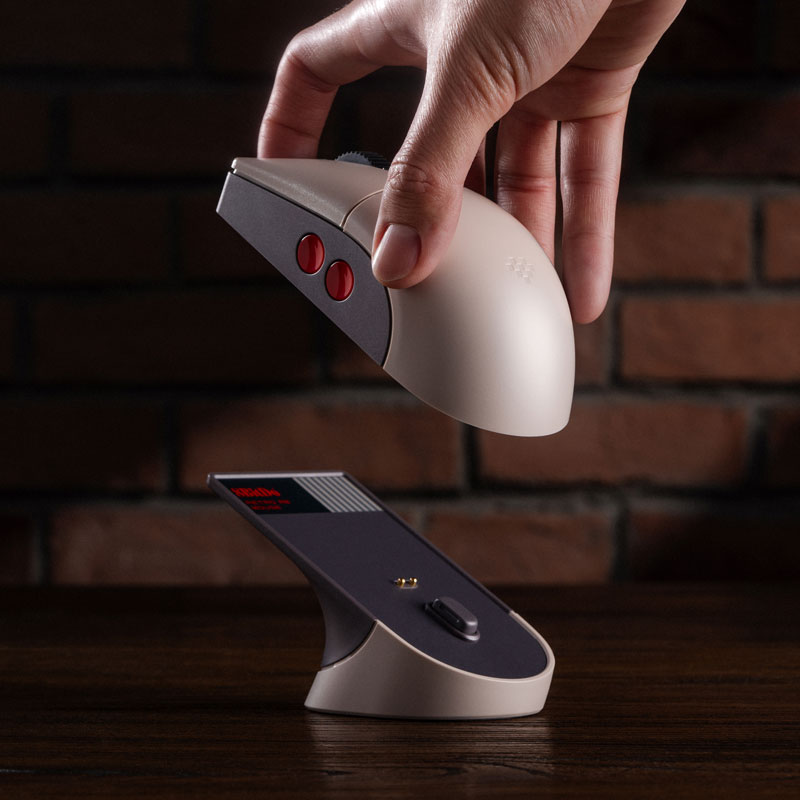 8BitDo Retro R8 Mouse image 13